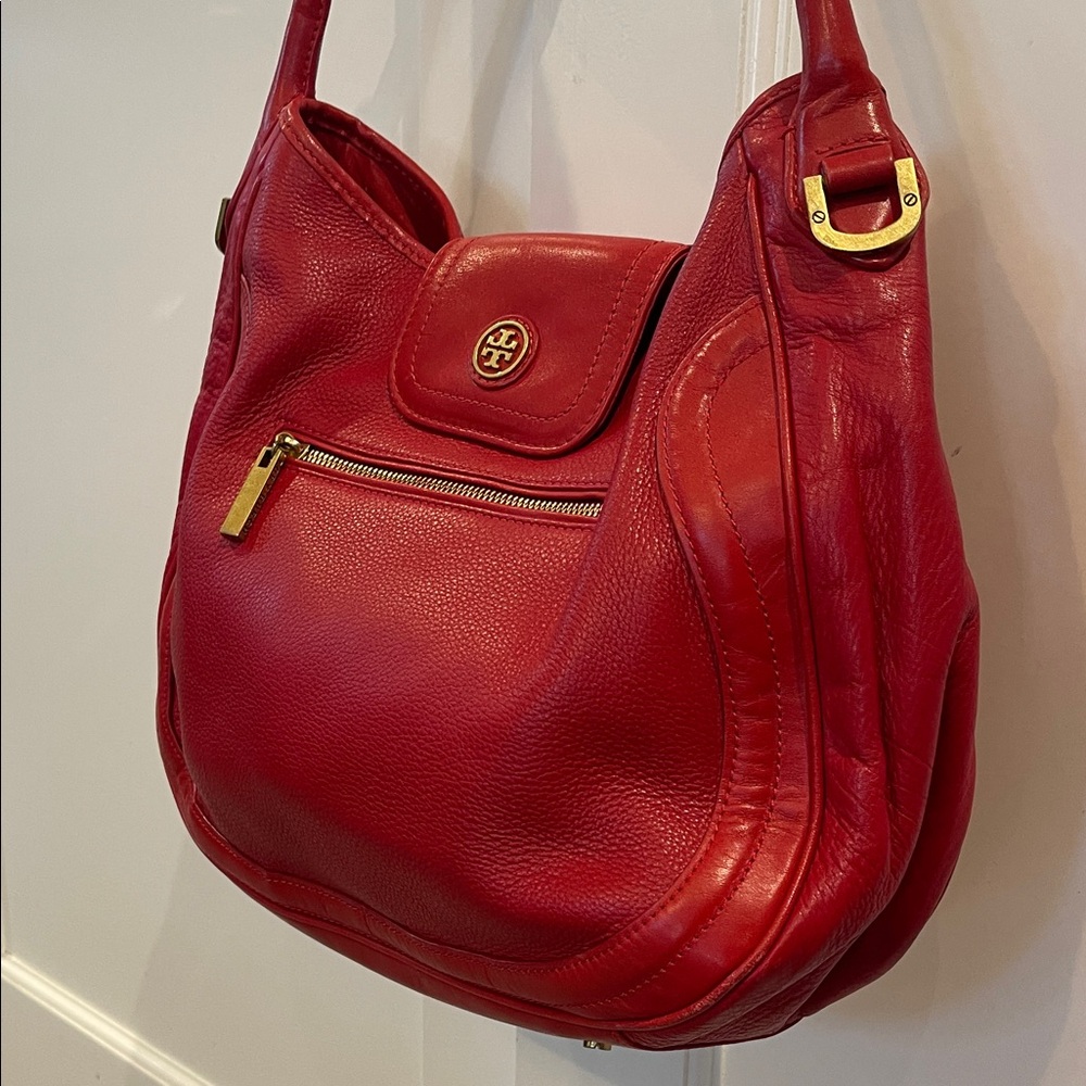 Tory Burch Red Shoulder Bag - Picture 2 of 8